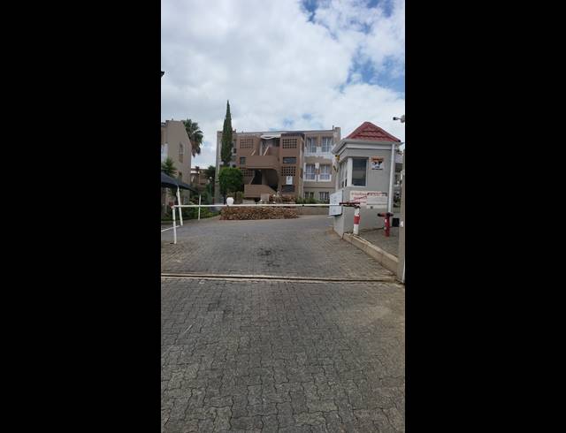 2 bed property to rent in MARAISBURG